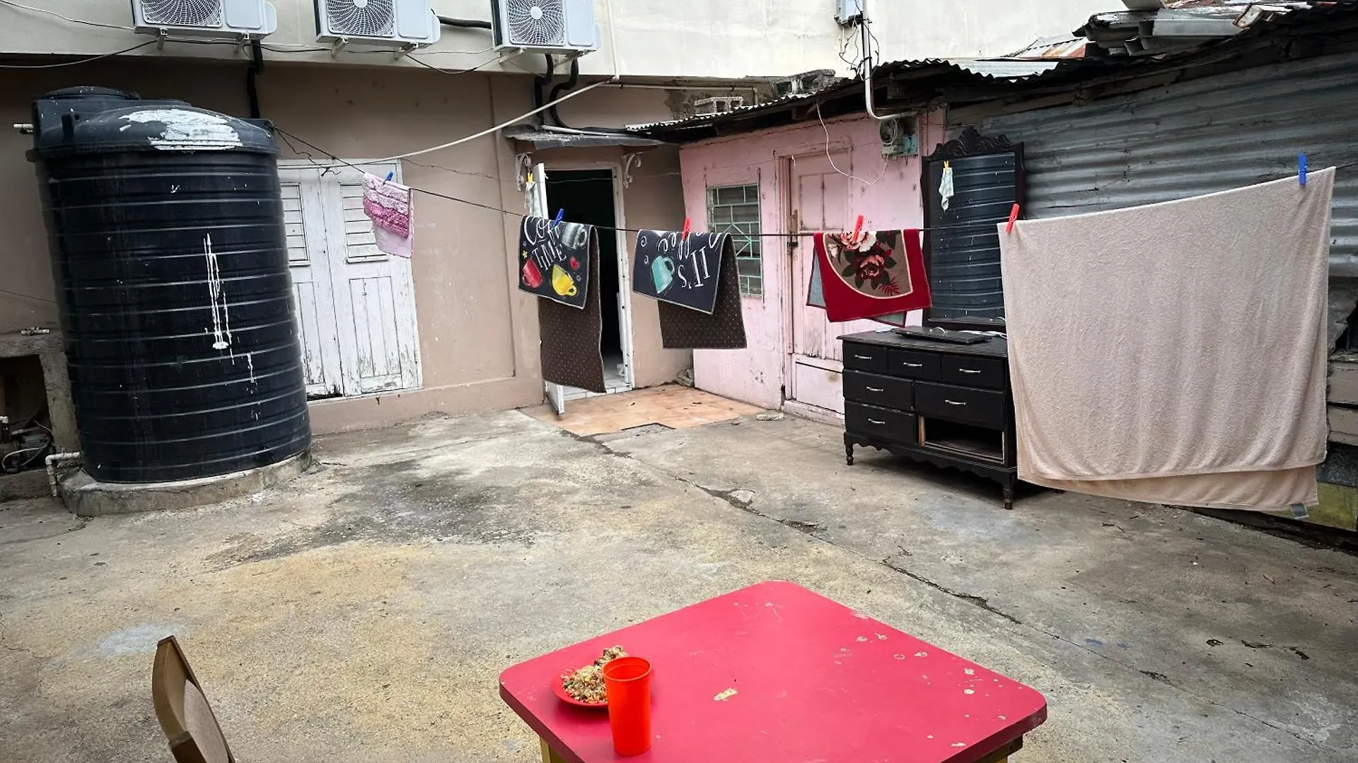 Little Villa Spanish Town Homestay